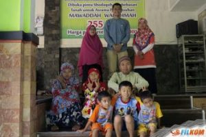 FILKOM Kunjungi Tiga Panti Asuhan di Malang