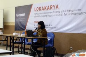 Lokakarya Penyusunan Dokumen Borang Akreditasi PS Teknik Informatika