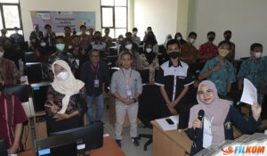 Selenggarakan RIOT 2022 Dosen FILKOM UB Berikan Pelatihan Arduino Secara Visual Pada Siswa SMA dan SMK Malang Raya