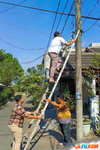 FILKOM UB Lakukan Pemasangan CCTV Untuk Meningkatkan Keamanan di Merjosari, Kota Malang