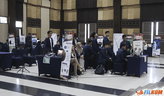 FILKOM UB Gelar CAPSTONE GRADUATION SHOWCASE 2025 sebagai Pameran Karya ...