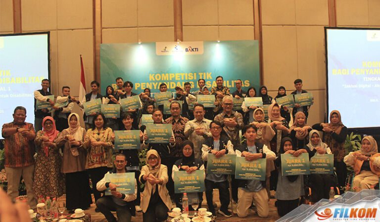 Madif Tuli FILKOM UB Raih Juara 1 di Kompetisi Nasional BAKTI KOMDIGI