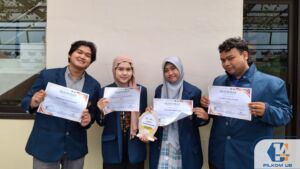 Tim Mahasiswa FILKOM UB Raih Juara 1 pada Lomba Media Pembelajaran Sejarah Tingkat Nasional di Universitas Negeri Semarang