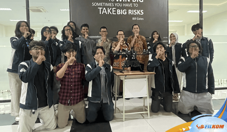 FILKOM UB Lepas Tim Atyabrama ke IKN untuk Final KRTI 2026