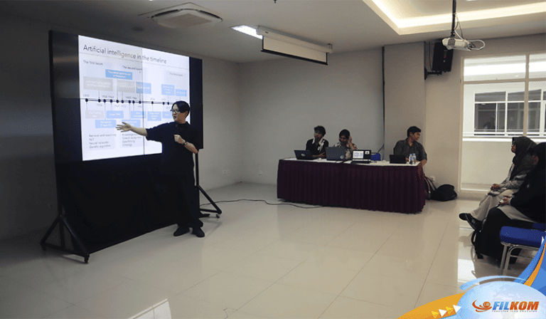 FILKOM UB Gelar Kuliah Tamu Bahas Pemahaman Mesin, Kupas Explainability dan Bias dalam AI